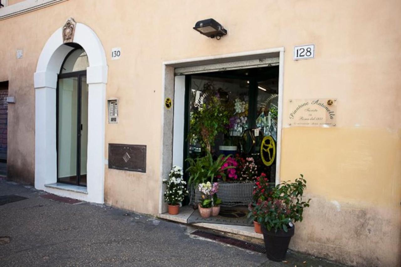 Lägenhet Casa Flaminia Al Colosseo Rom