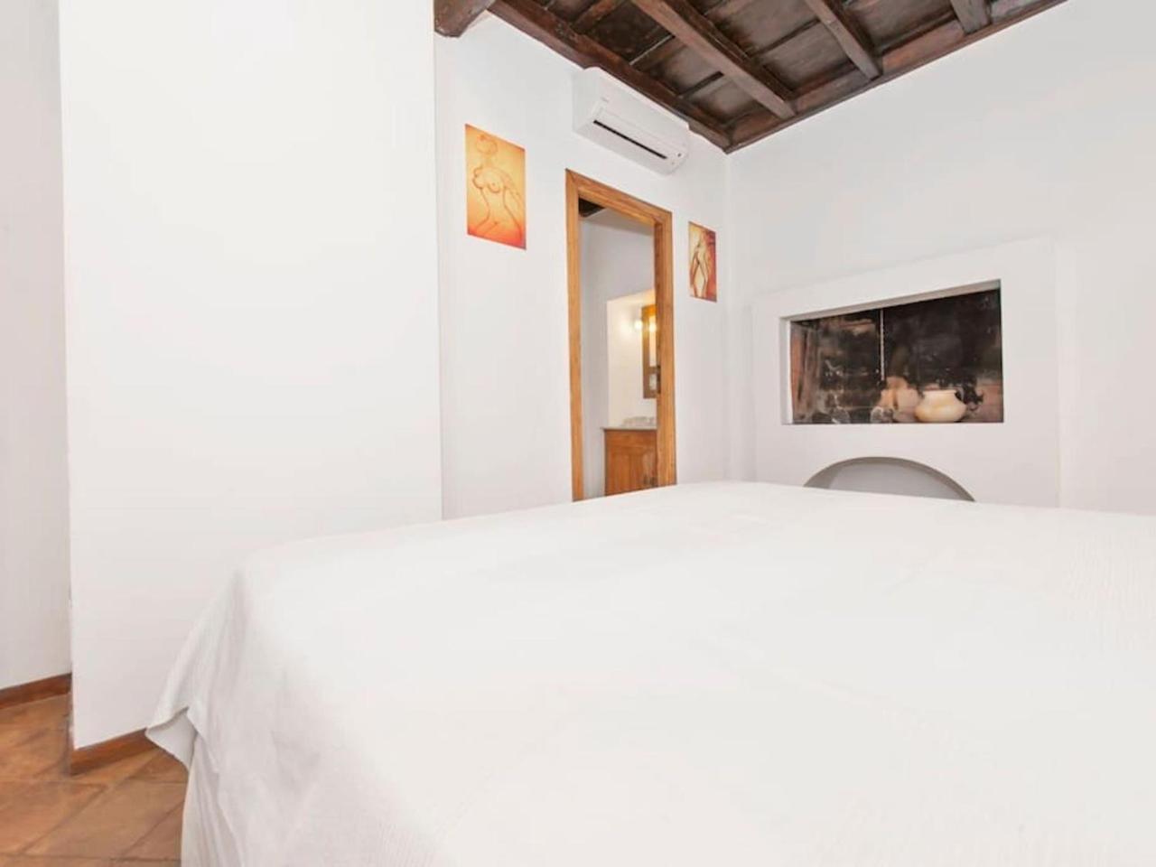Casa Flaminia Al Colosseo Rom