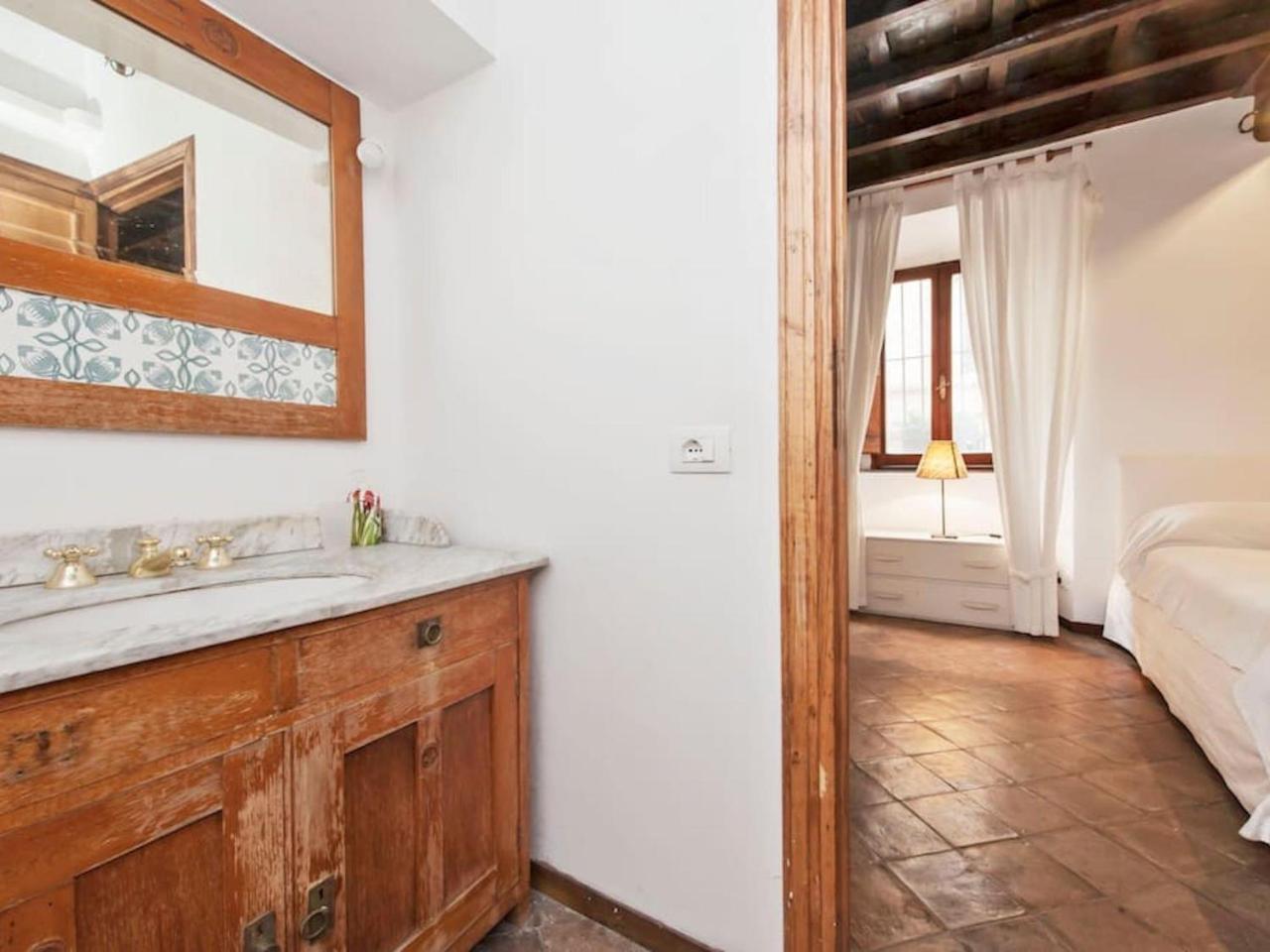 Casa Flaminia Al Colosseo Apartment *